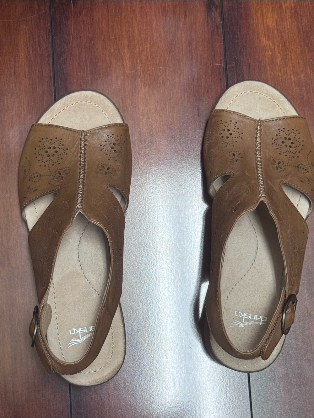Dansko Lisa Tan/ camel Cutout Slingback Sandals, SZ 36, NWOB